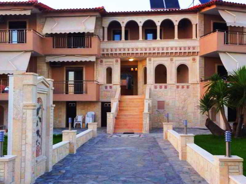 Paradisos Apartments Неа Скиони Екстериор снимка